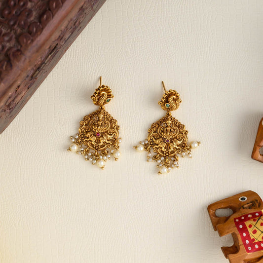 Lahari nagas neckpiece