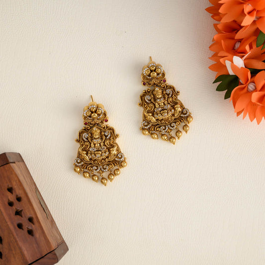 Valli nagas neckpiece