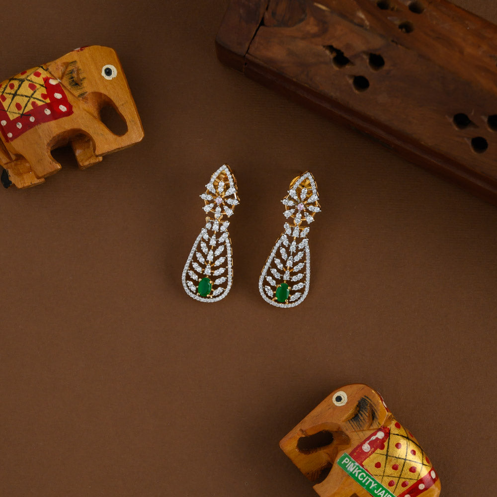 Saturn neckpiece - green