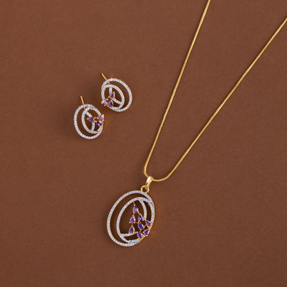 Diamond inspired pendent mid - length chain
