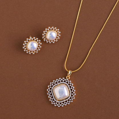 Diamond inspired pendent mid - length chain
