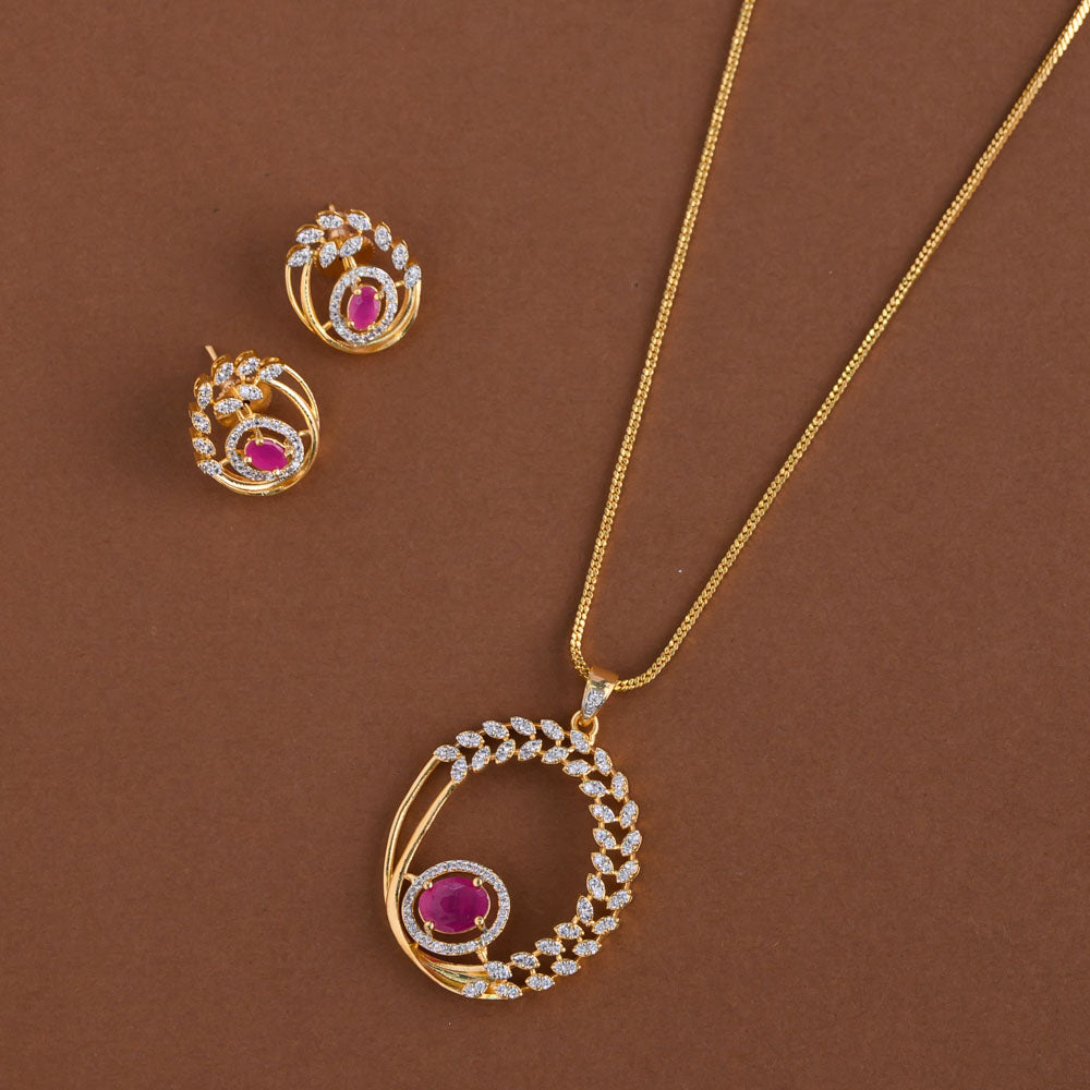 Diamond inspired pendent mid - length chain