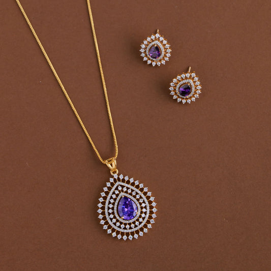 Diamond inspired pendent mid - length chain