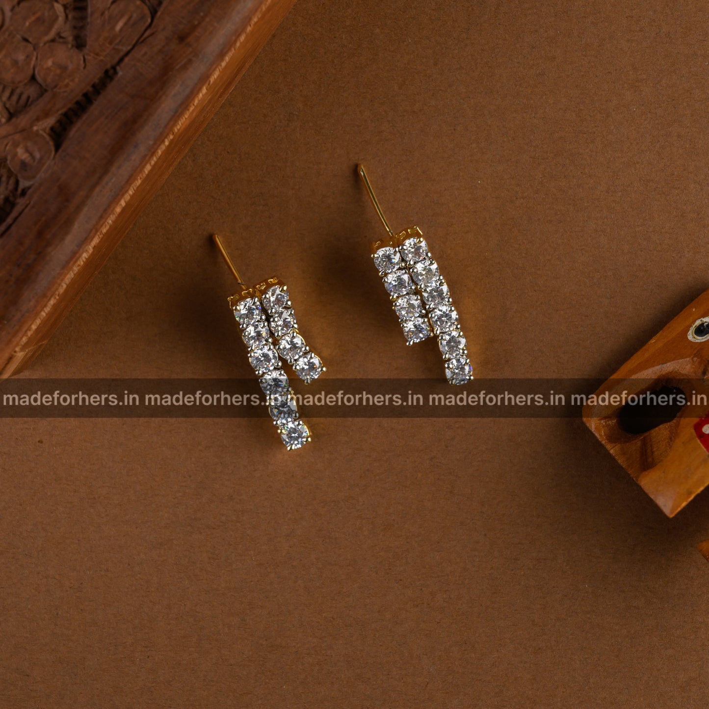 Livia neckpiece