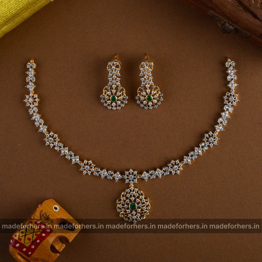Kirti diamond insp neckpiece