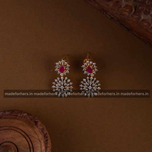 Julia neckpiece - ruby