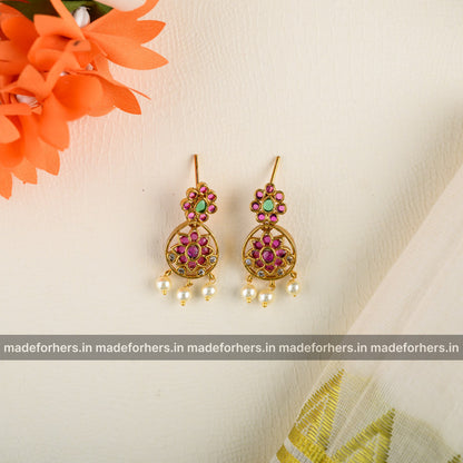 Floral drop neckpiece
