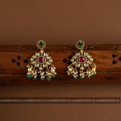 Kundhavai Statement Choker