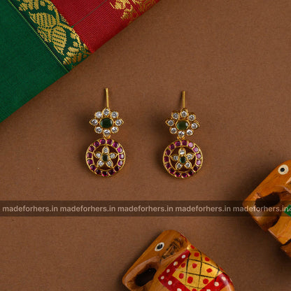 Traditional kempu bottumala neckpiece