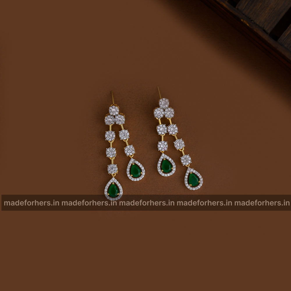 Diamond inspired Neckpiece - green