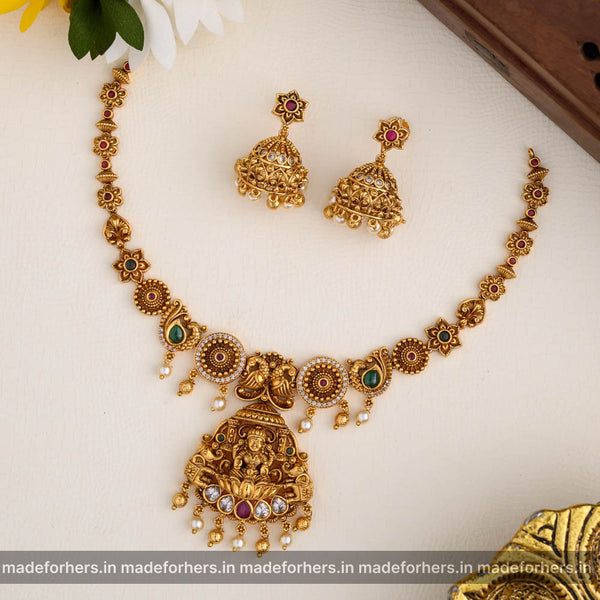 Neckpiece