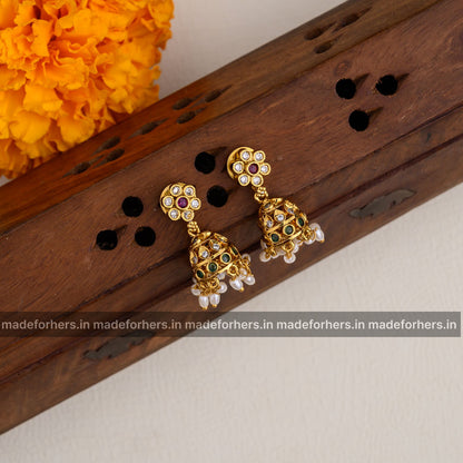 Neckpiece