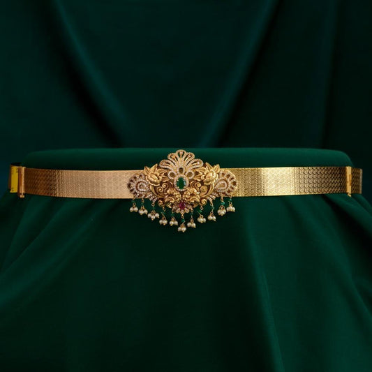 peacock floral hipbelt - Guest look