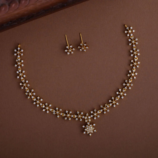 Trivia version 6 neckpiece