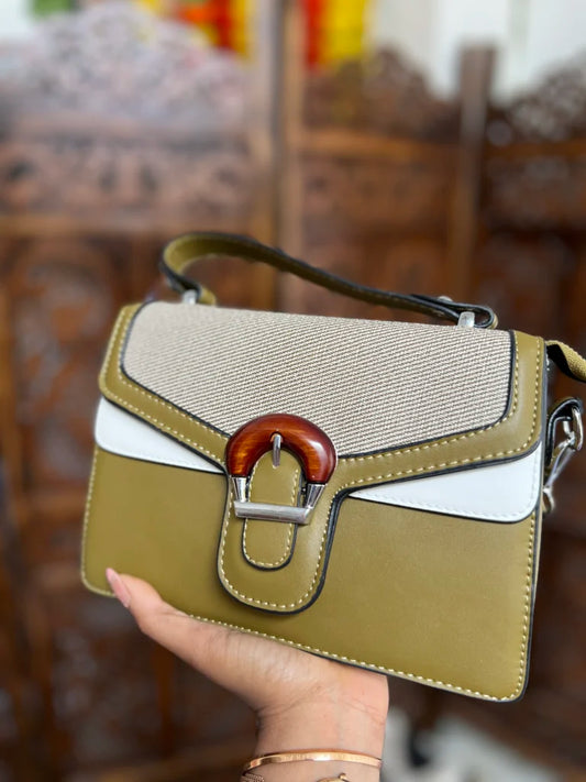 Bridal clutch bag