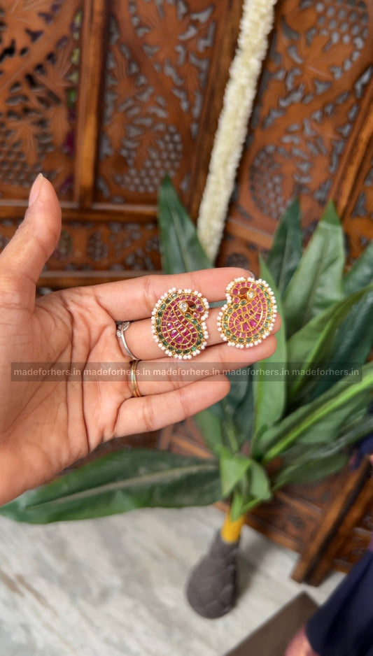 Maiyura Kairi Earstud