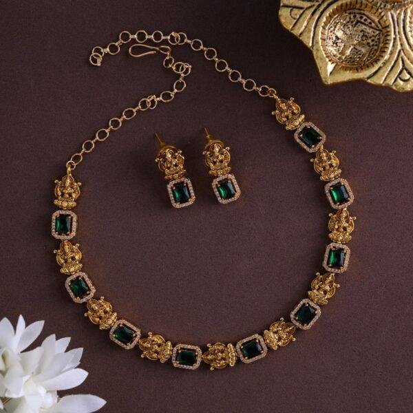 Akira the lakshmi neckpiece set -royal