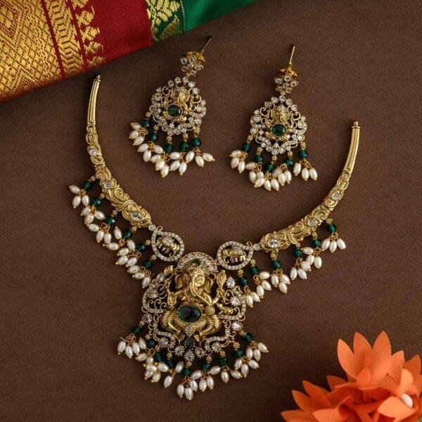 balganesha neckpiece set