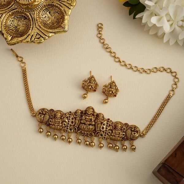 Muthazagi temple designer choker-Kamatchi