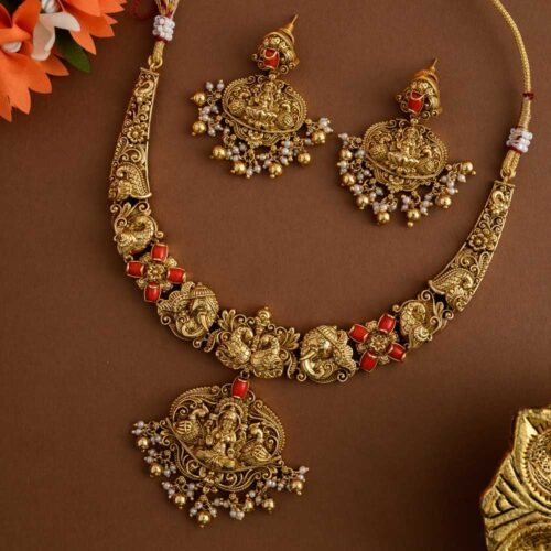 Nagasi angaraka neckpiece set