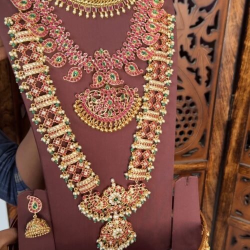 Thuyil bridal set [Rs.14326]