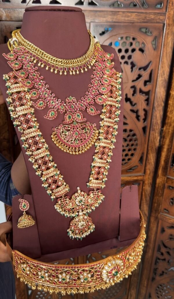 Thuyil bridal set [Rs.14326]