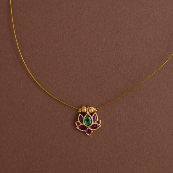 Invisible neckpiece  [ one tamara ] - Elegant on a budget- Gla - Image 2