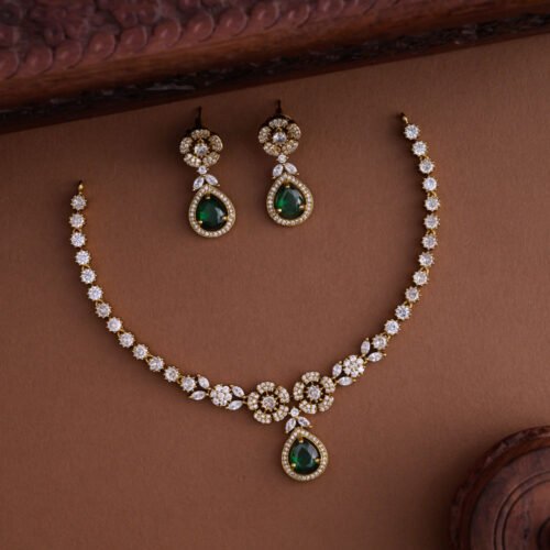 Thendral neckpiece set - green