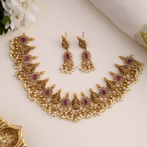Lakshmi guttapusalus neckpiece