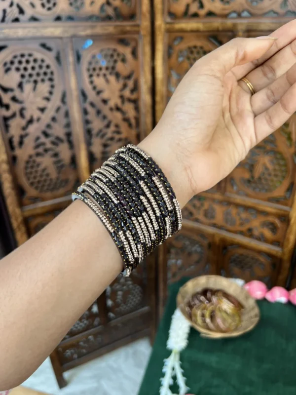 Rain drop bangle - [ black ] - Abarna