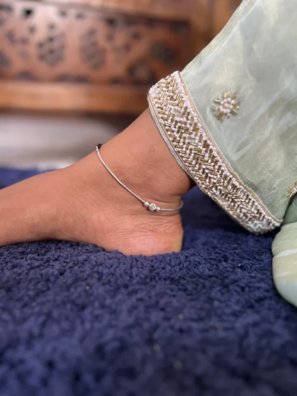Floral anklet