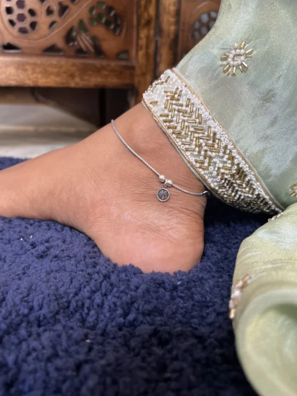 Anklet