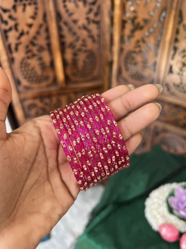 Rain drop bangle - pink