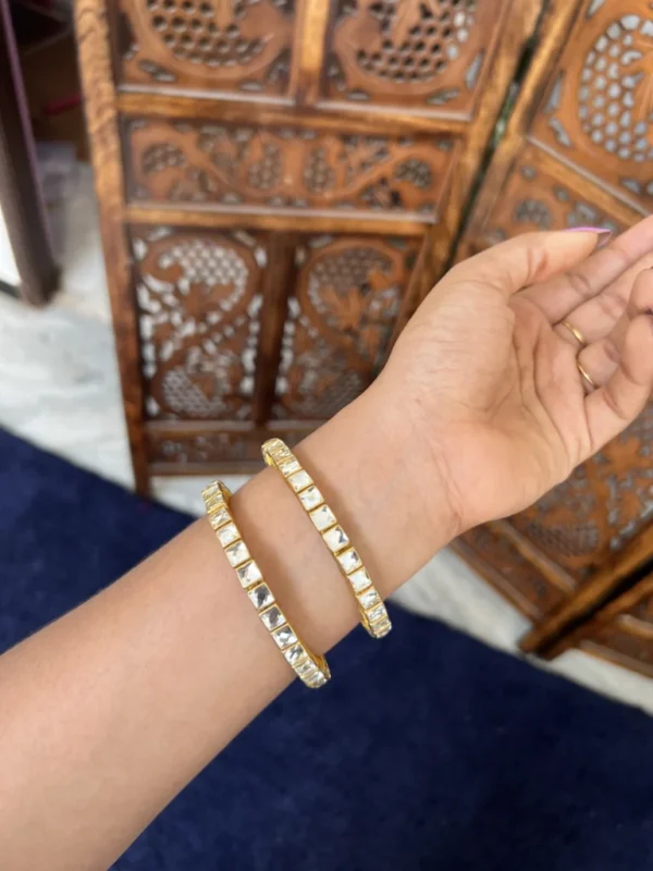 Silk thread bangle - big squire - Image 2