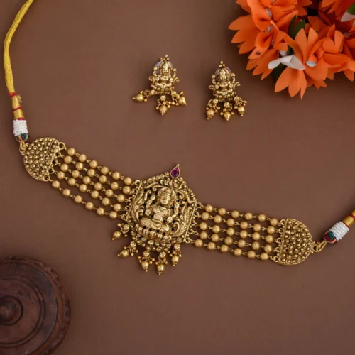 Hasram Lakshmi choker - Prajakta