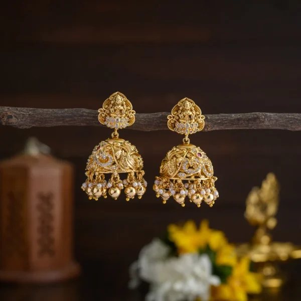 Nagas jhumkas