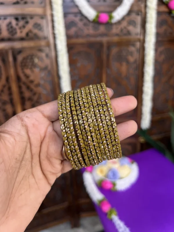 Rain drop bangle
