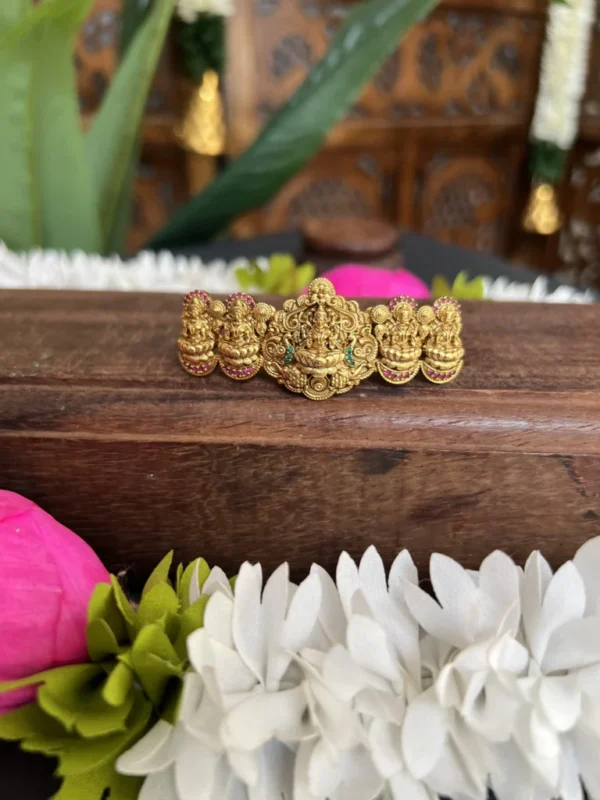 Temple designer clip- Kamatchi