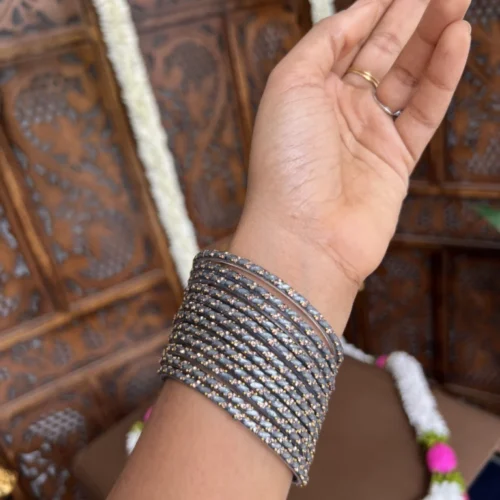 Rain drop bangle - Vimala