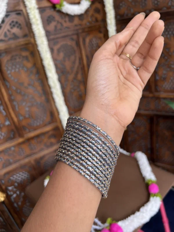 Rain drop bangle - Vimala