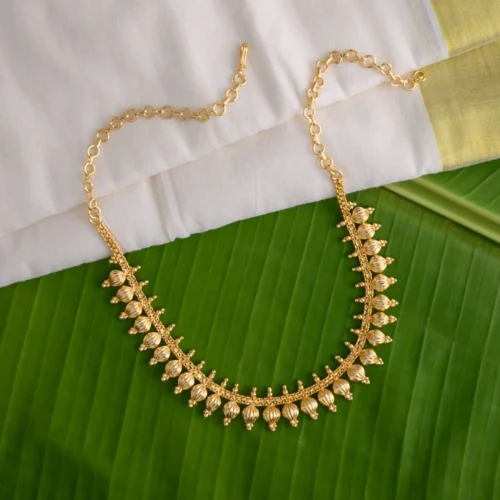Thengai maalai neckpiece
