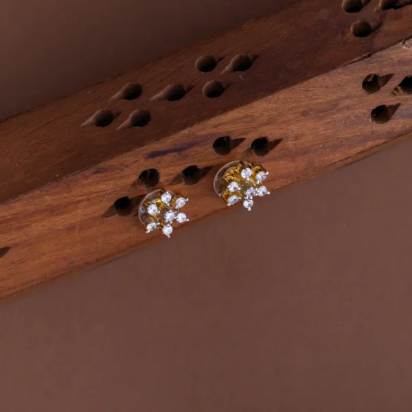 Trivia neckpiece - version 7 - Image 2