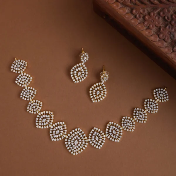 Kimm party wear neckpiece